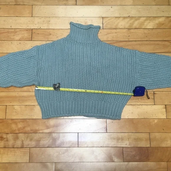 Sweater: H&M Green Chunky Heavy Knit Turtleneck (Women's Small) - Picture 8 of 10